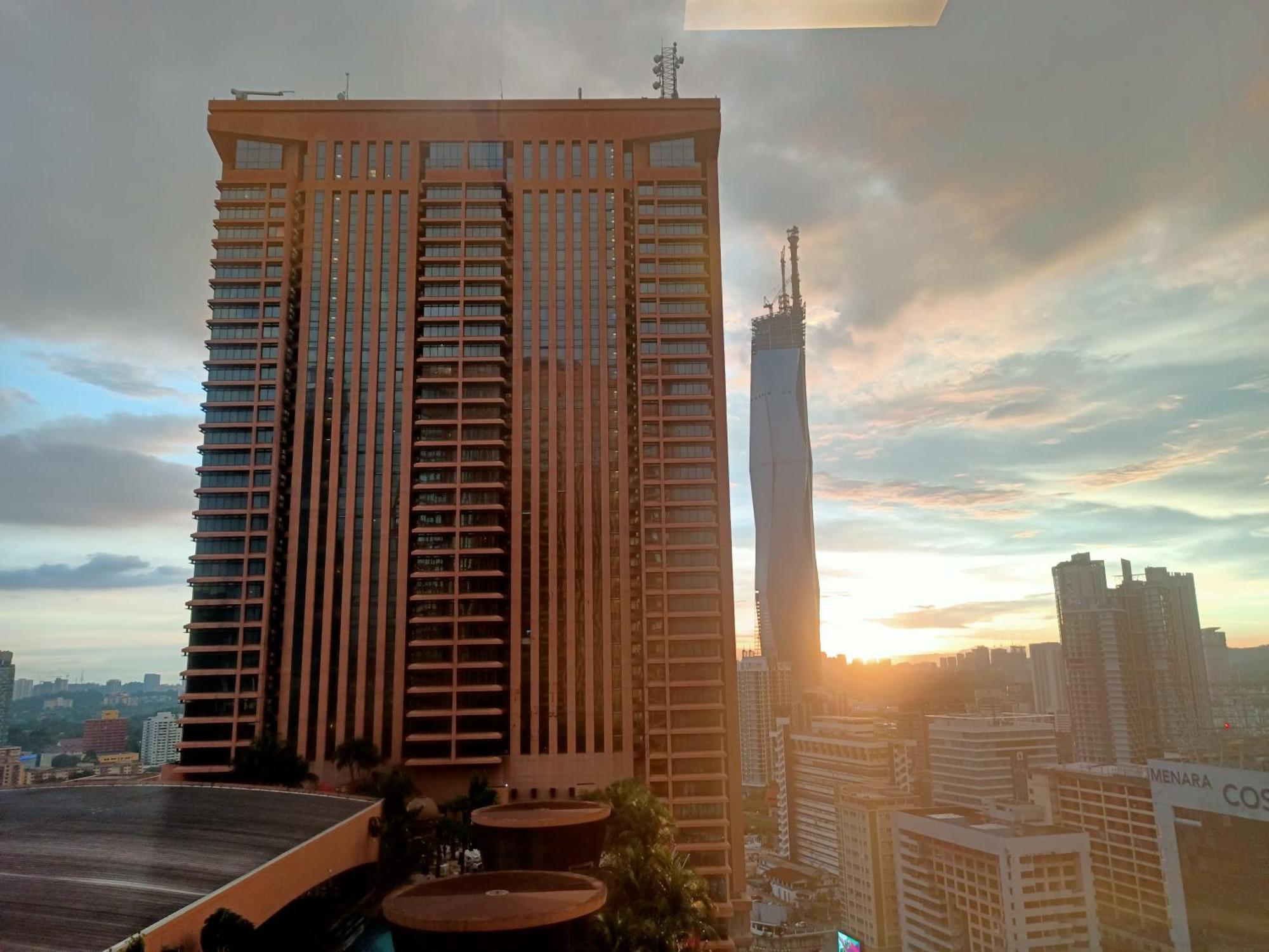 Pangsapuri As At Times Square