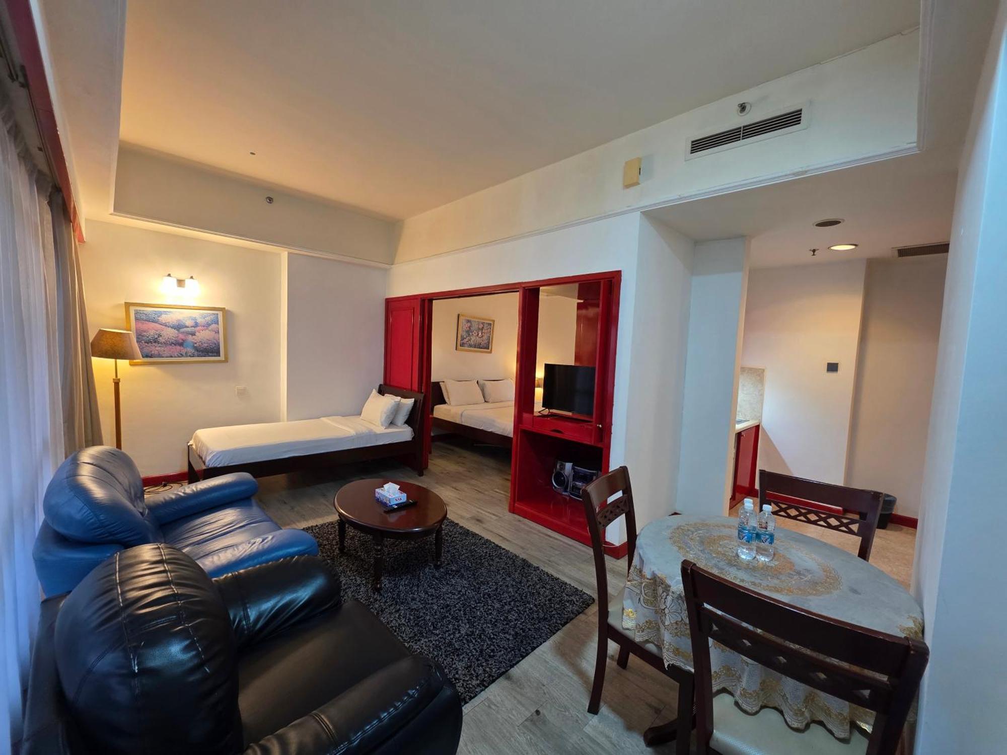 Apartment As At Times Square *